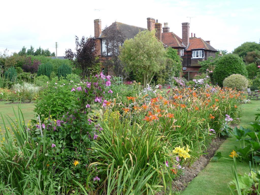 The Corner House Bed and Breakfast Rye Eksteriør billede